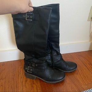 Black riding boots!!